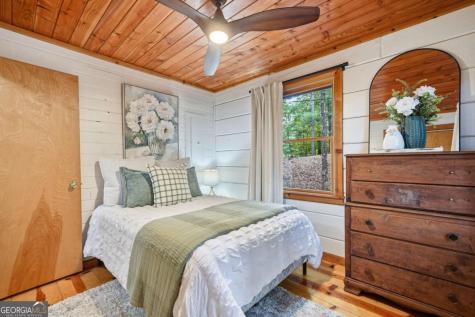 252 Granny Branch Drive Blue Ridge GA 30513