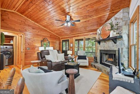 252 Granny Branch Drive Blue Ridge GA 30513