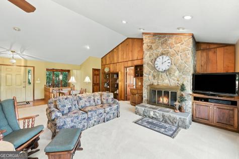 545 Pinecrest Road Sautee Nacoochee GA 30571