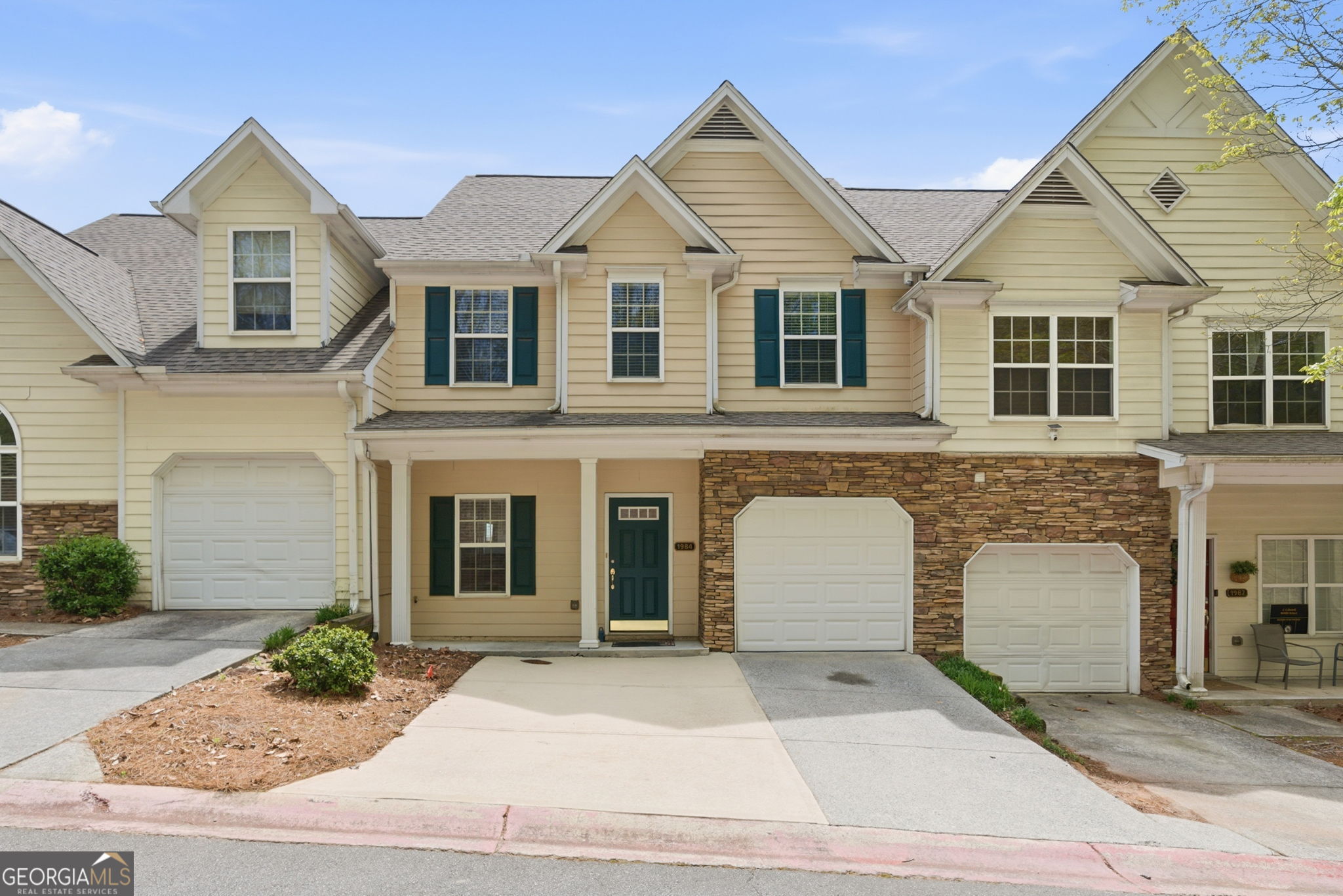 1984 Hoods Fort Circle NW Kennesaw GA 30144
