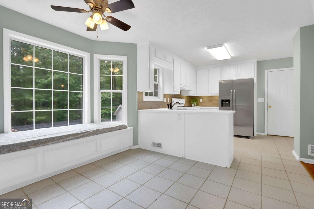 379 Creek Crossing Court Grayson GA 30017