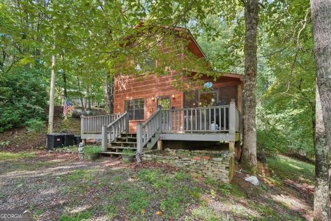1130 Sutton Road Hiawassee GA 30546