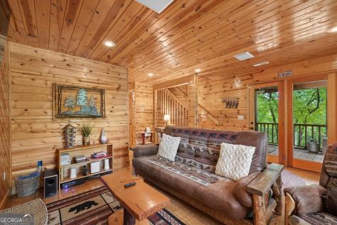 1130 Sutton Road Hiawassee GA 30546