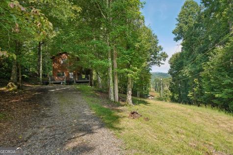 1130 Sutton Road Hiawassee GA 30546