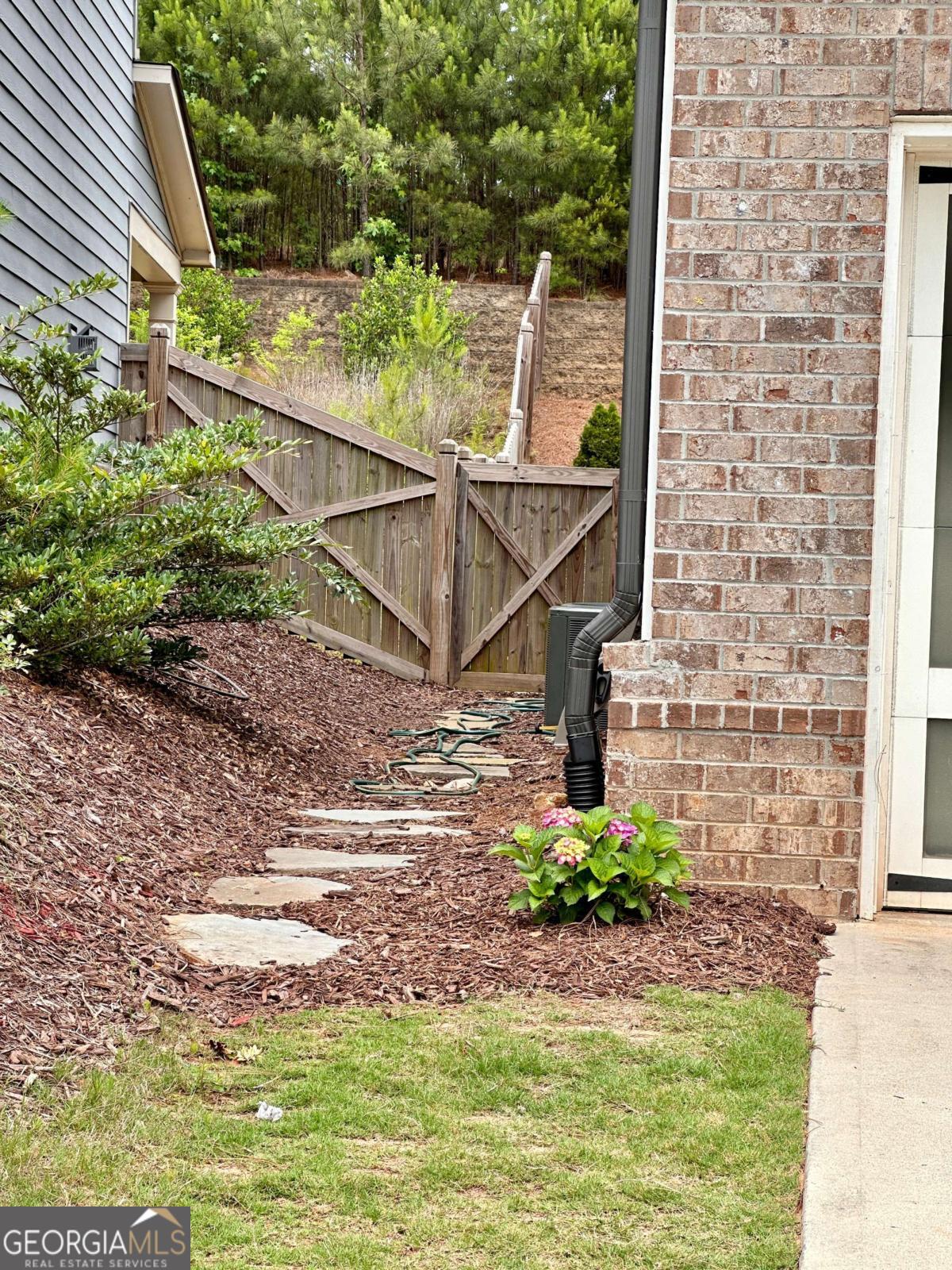 279 Still Pine Bend Smyrna GA 30082