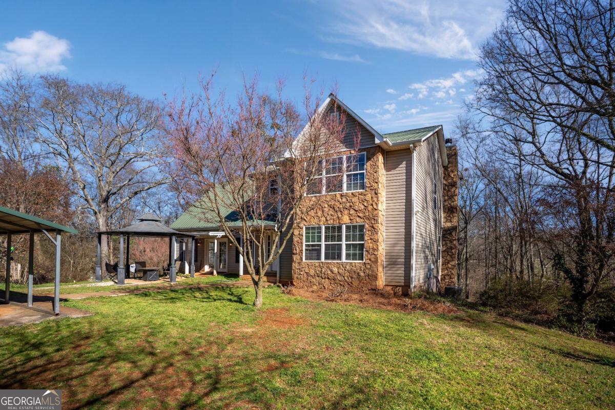 7540 County Line Road Lula GA 30554