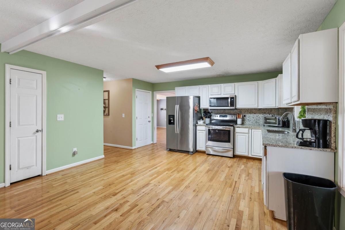 7540 County Line Road Lula GA 30554