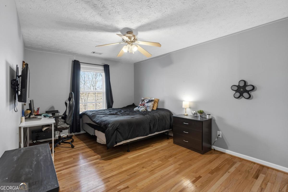 7540 County Line Road Lula GA 30554