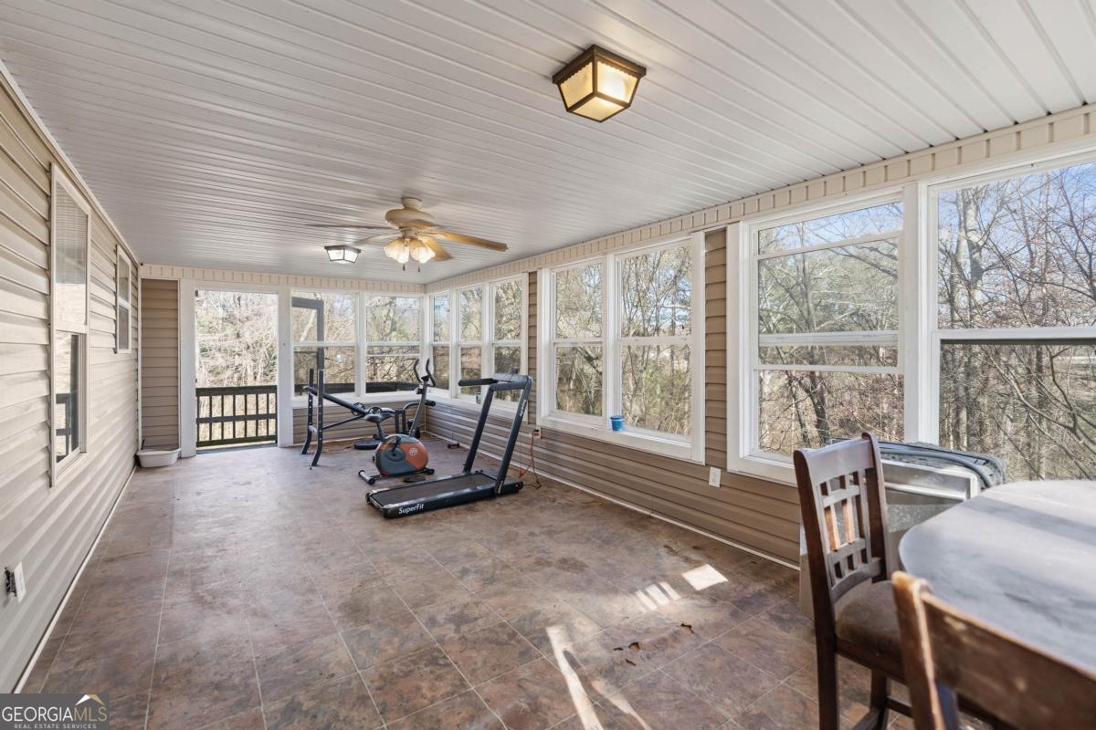 7540 County Line Road Lula GA 30554