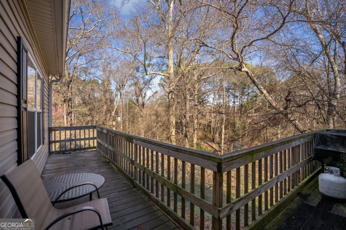 7540 County Line Road Lula GA 30554