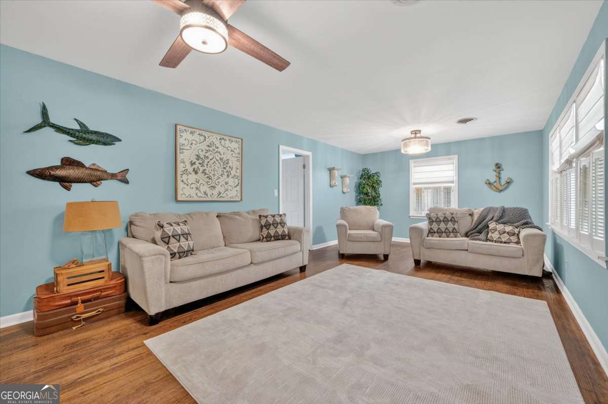 1011 Cherokee Circle Waycross GA 31501