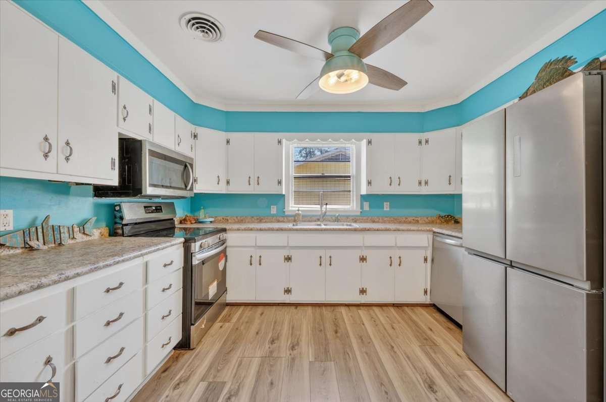 1011 Cherokee Circle Waycross GA 31501