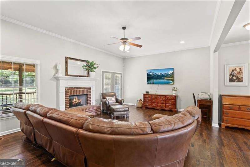 41 River Walk Parkway Euharlee GA 30145