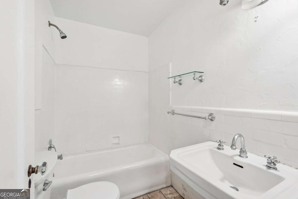 198 Ponce De Leon Avenue NE Atlanta GA 30308