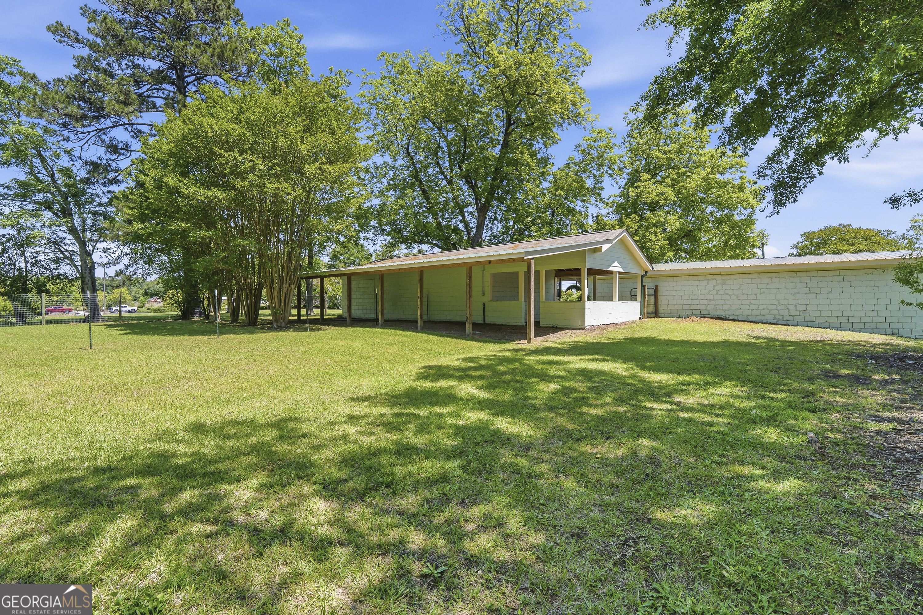 6629 Hawkinsville Road Macon GA 31216