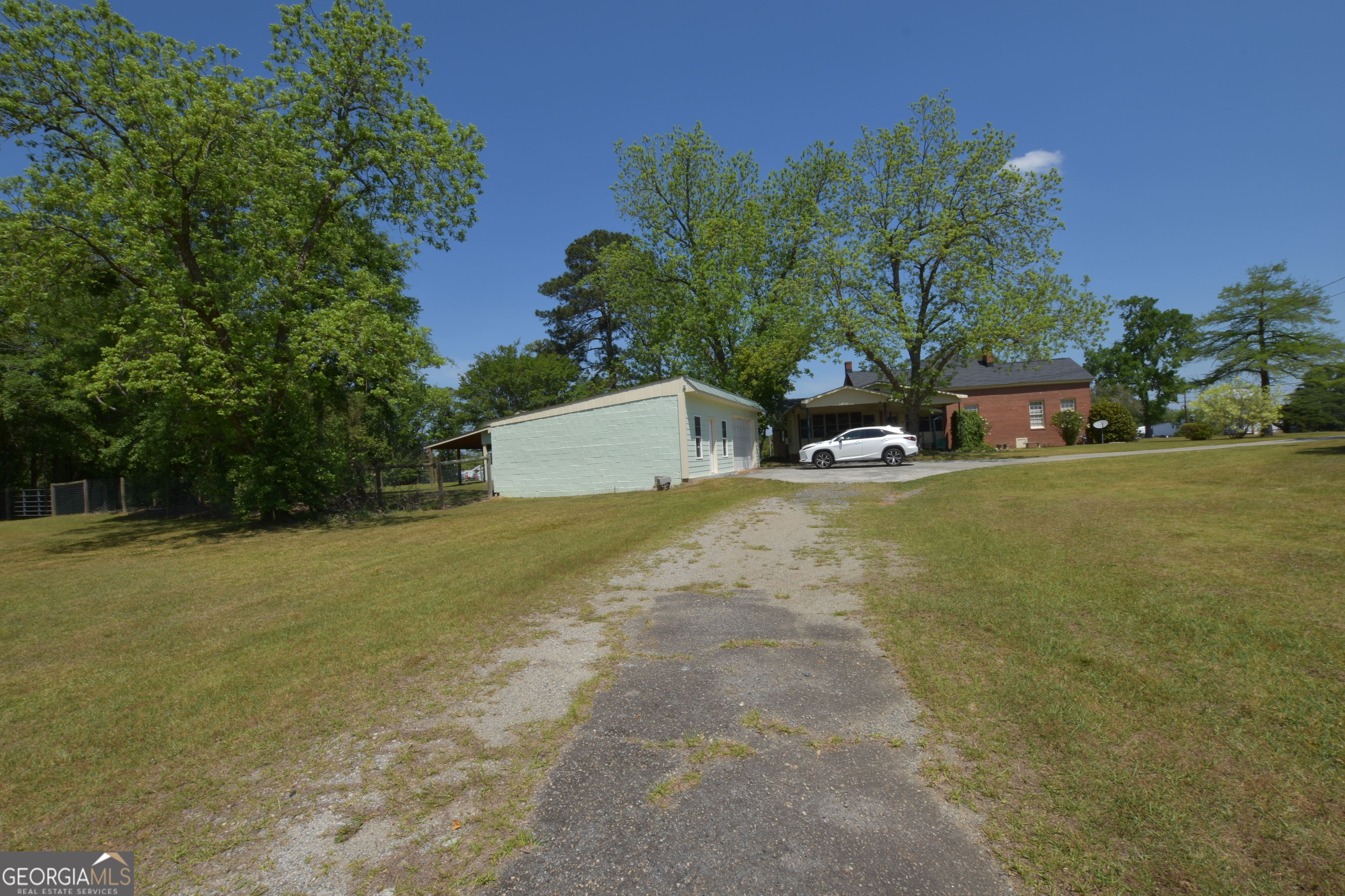 6629 Hawkinsville Road Macon GA 31216