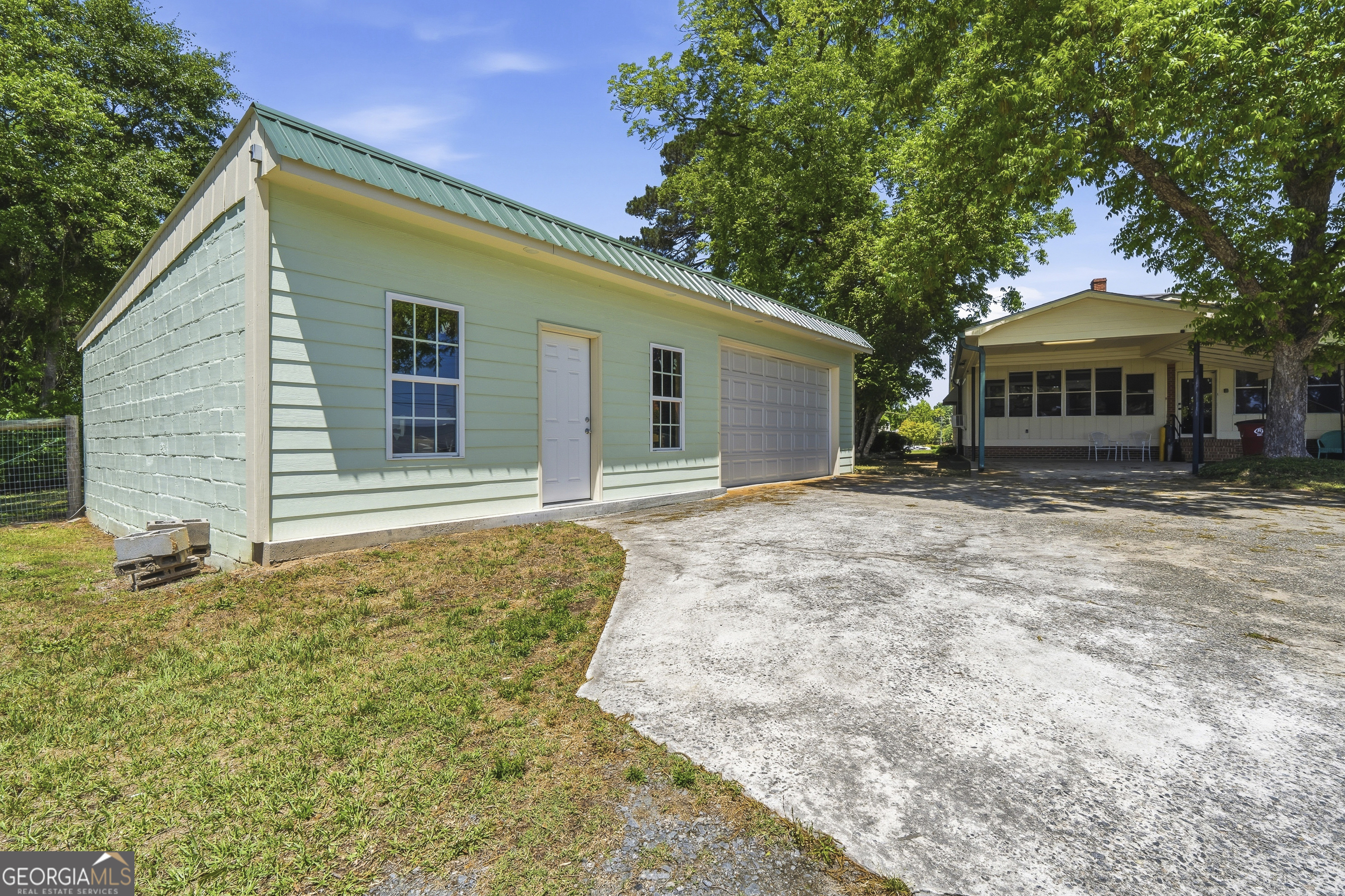 6629 Hawkinsville Road Macon GA 31216