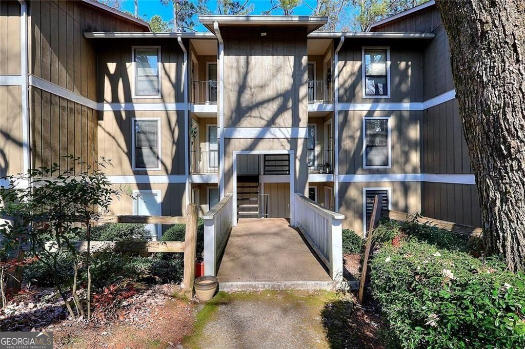 5137 Roswell Road Sandy Springs GA 30342