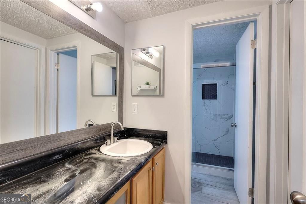 5137 Roswell Road Sandy Springs GA 30342