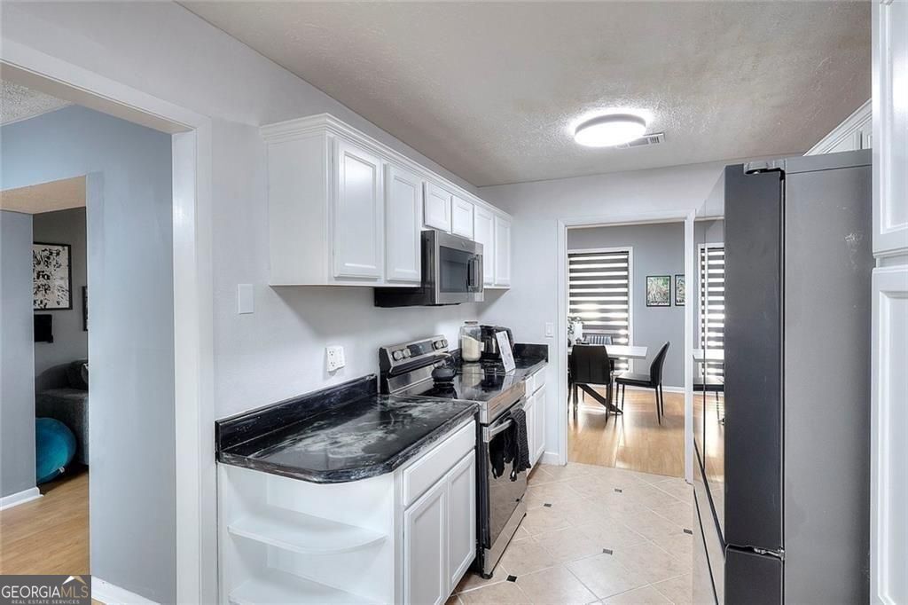 5137 Roswell Road Sandy Springs GA 30342