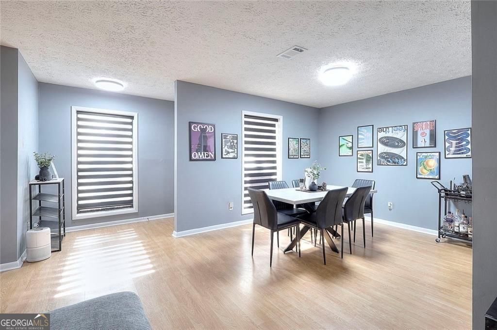 5137 Roswell Road Sandy Springs GA 30342