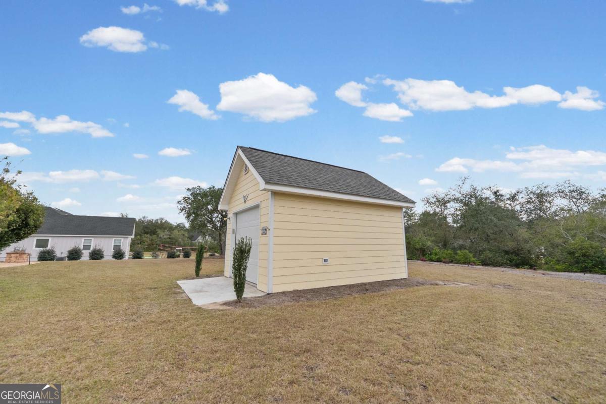 105 Plantation Pines Drive Blackshear GA 31516