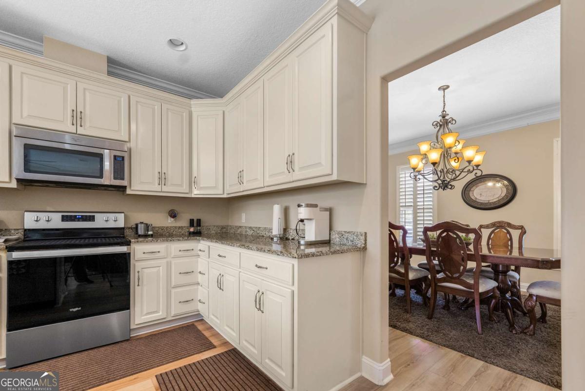 105 Plantation Pines Drive Blackshear GA 31516