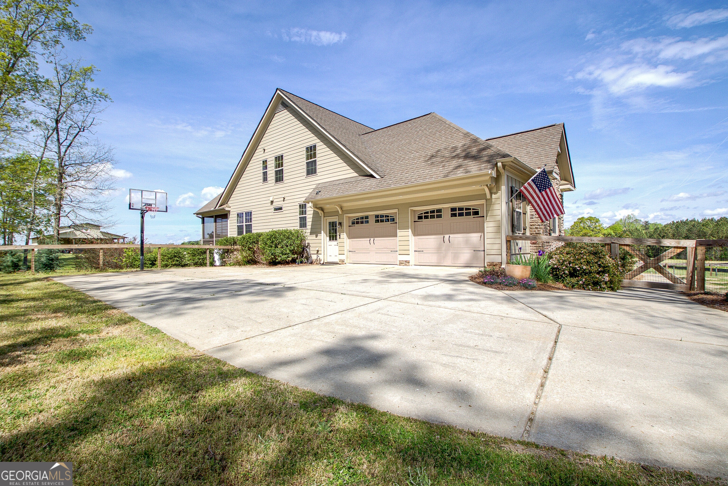 357 Brooks Road Brooks GA 30205