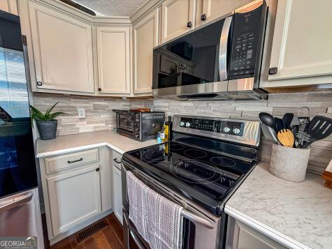 39 E Point Drive Dahlonega GA 30533