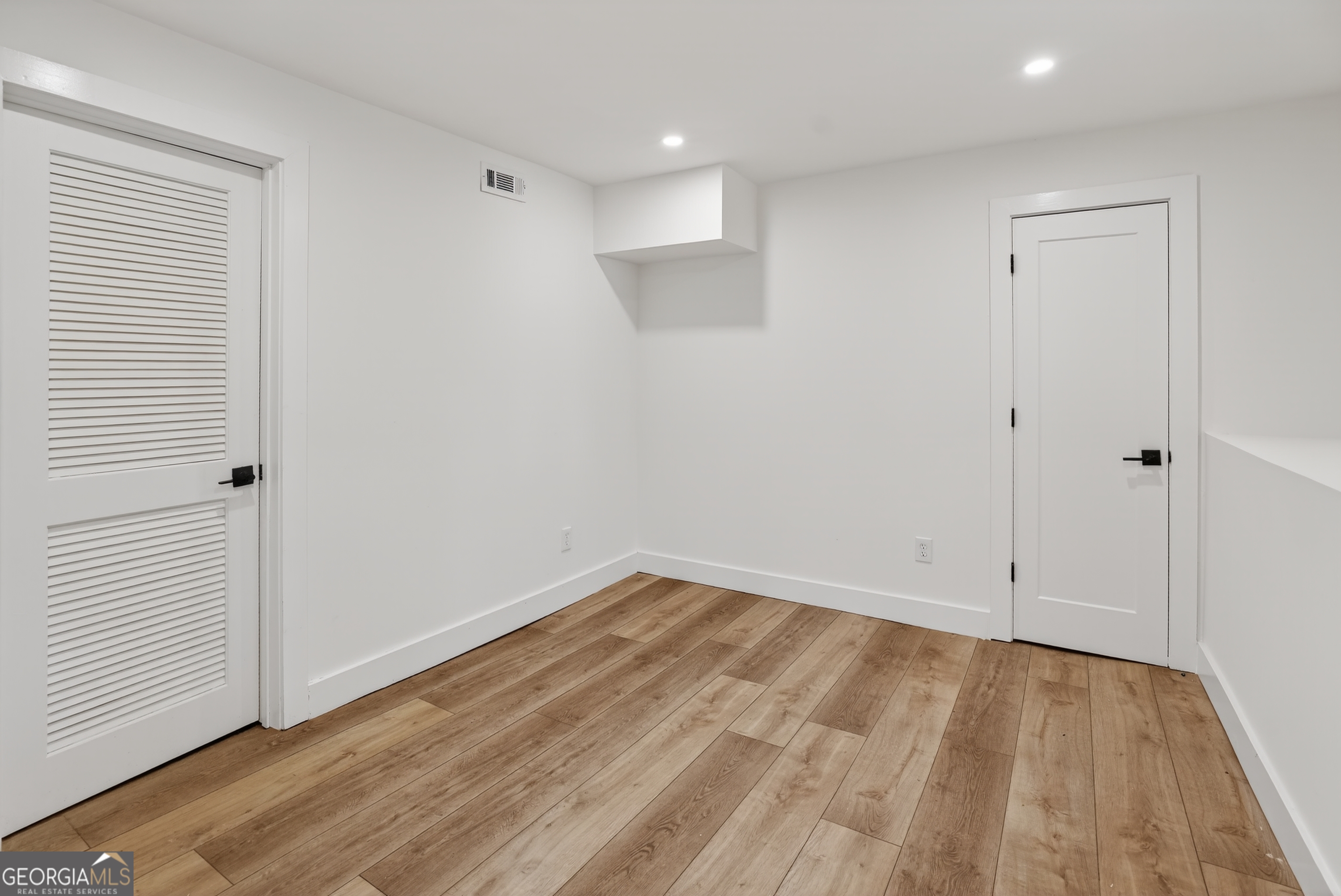 266 Simon Terrace NW Atlanta GA 30318