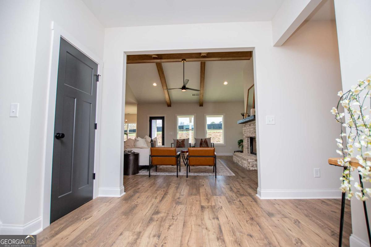 102 Red Oak Lane Carrollton GA 30116