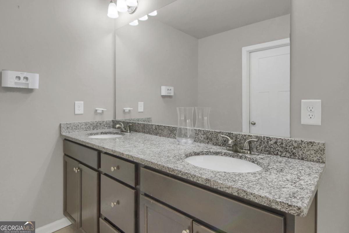 2004 Brittlebank Lane Lawrenceville GA 30043