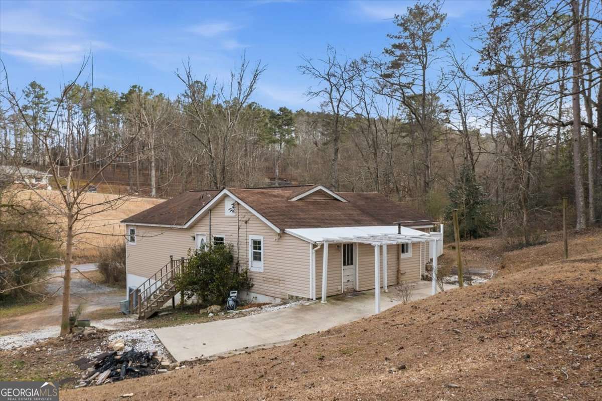 1491 Booze Mountain Road SE Silver Creek GA 30173