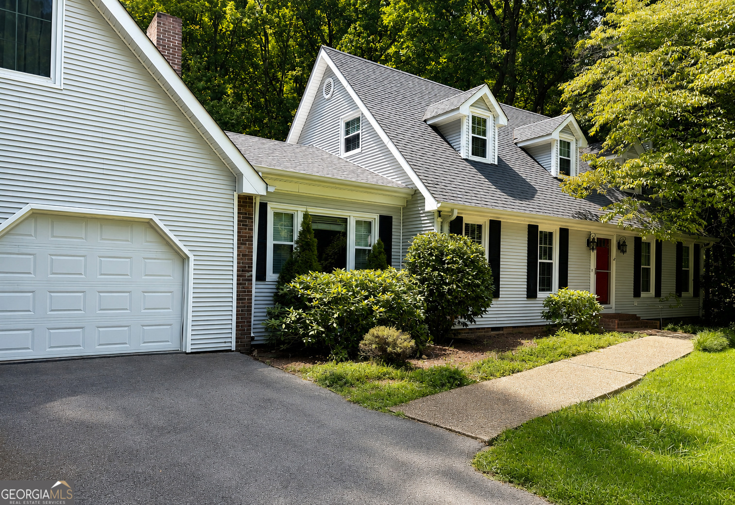 1922 Sourwood Drive Dalton GA 30720
