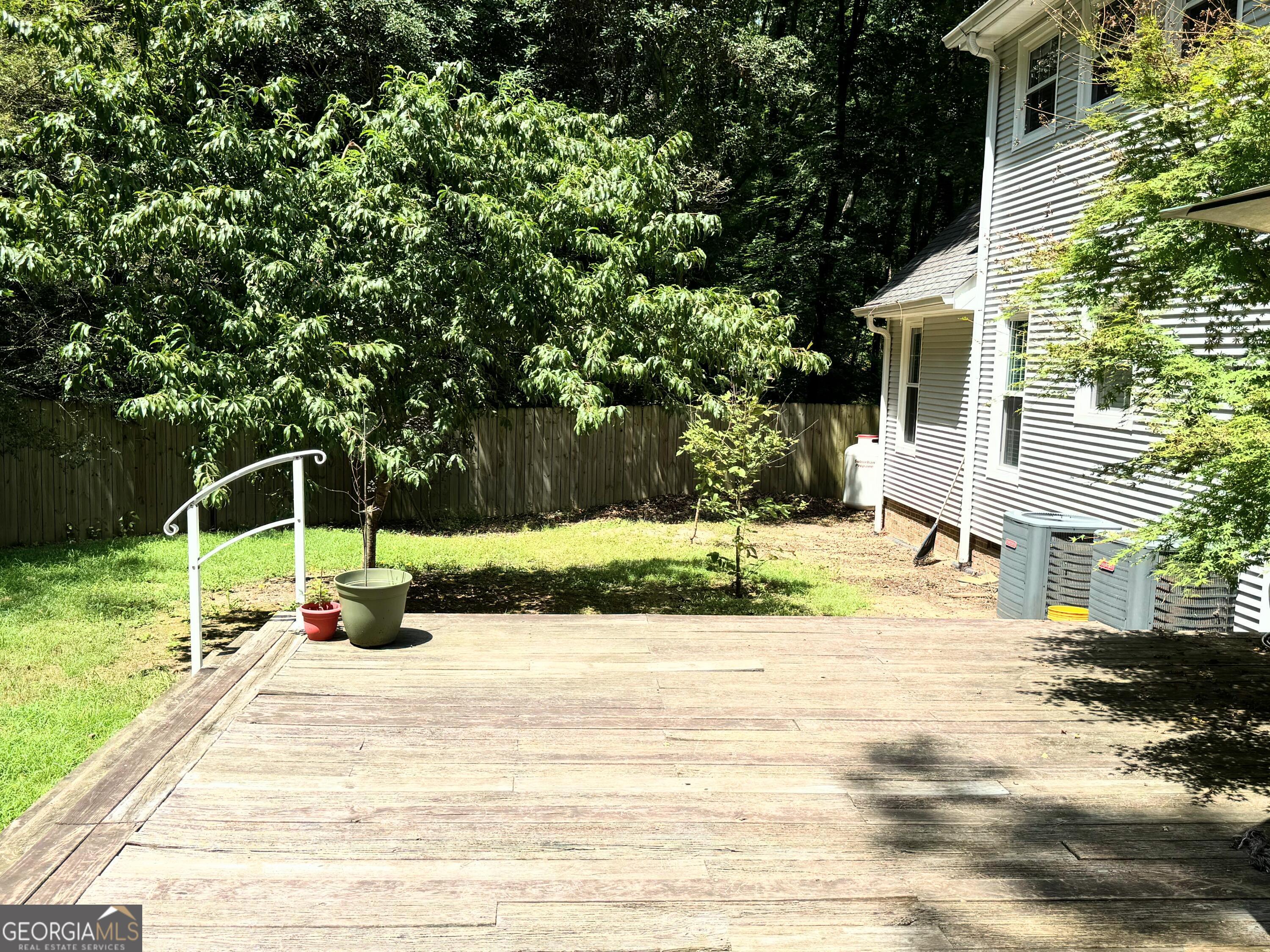 1922 Sourwood Drive Dalton GA 30720