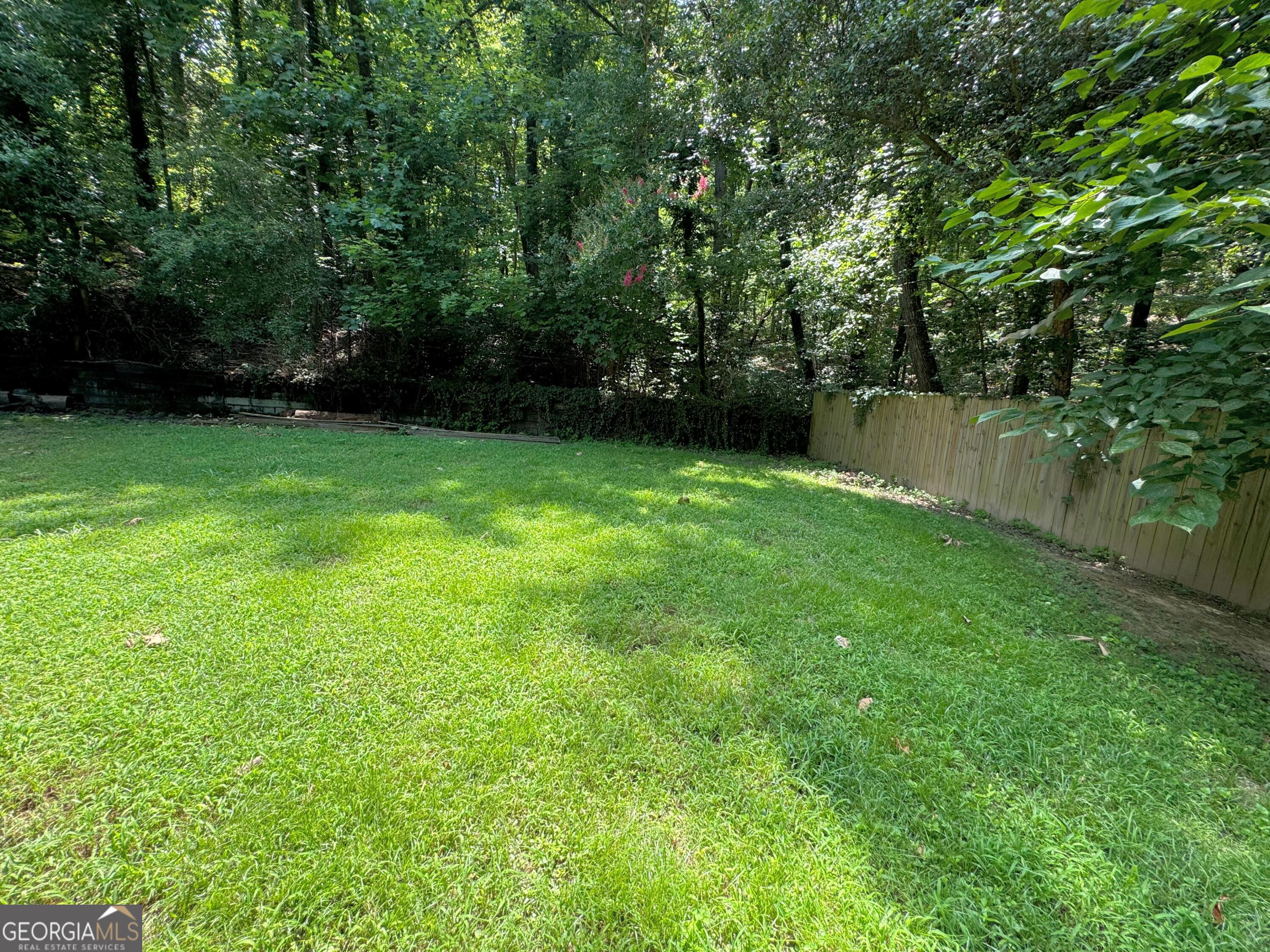 1922 Sourwood Drive Dalton GA 30720