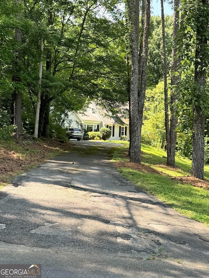1922 Sourwood Drive Dalton GA 30720