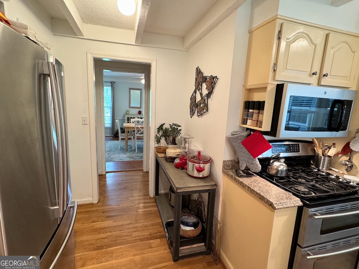 1922 Sourwood Drive Dalton GA 30720