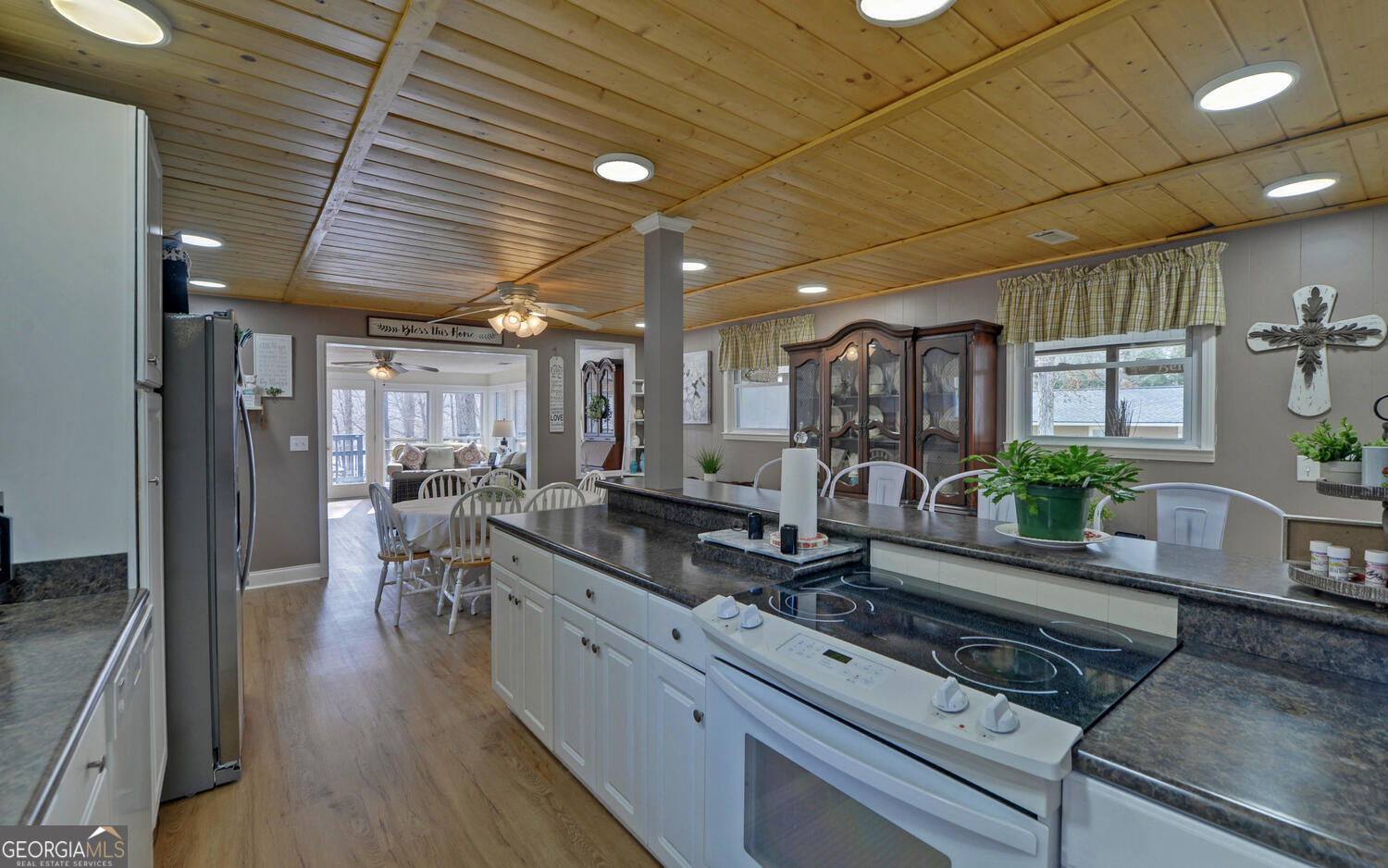 708 Knottywood Drive Lavonia GA 30553