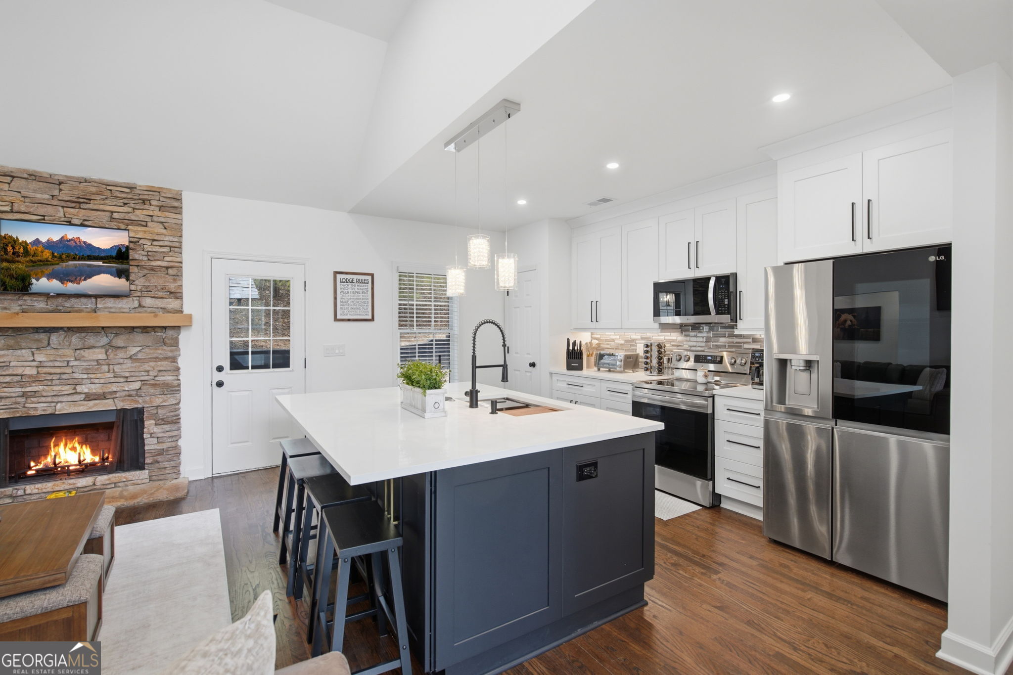 70 Fox Den Circle Jasper GA 30143