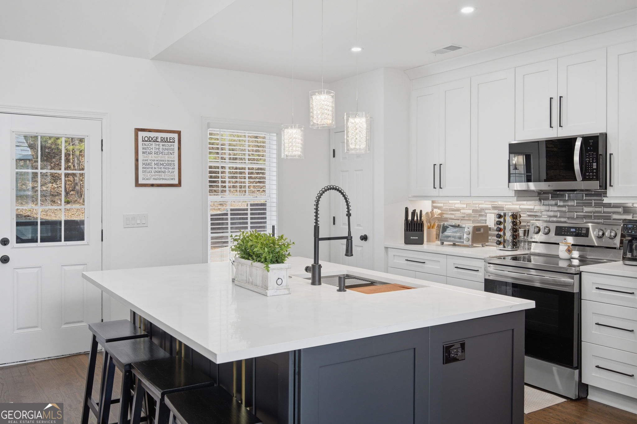 70 Fox Den Circle Jasper GA 30143