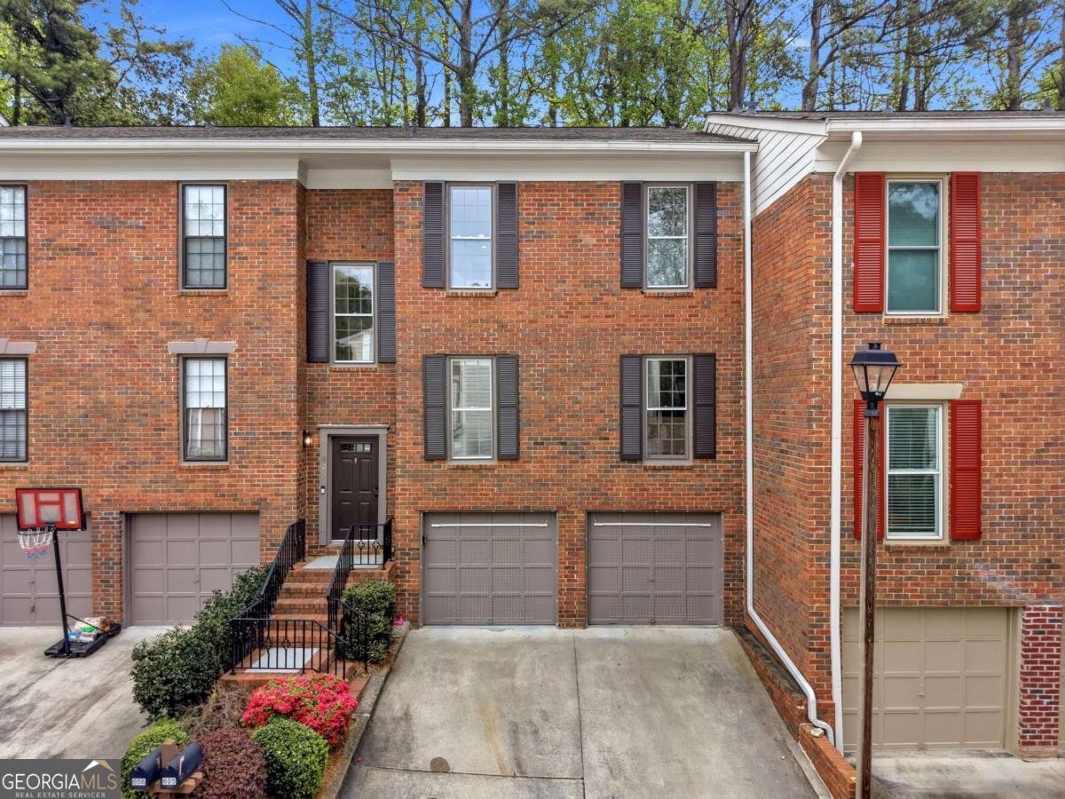 605 Brandywine Circle Atlanta GA 30350