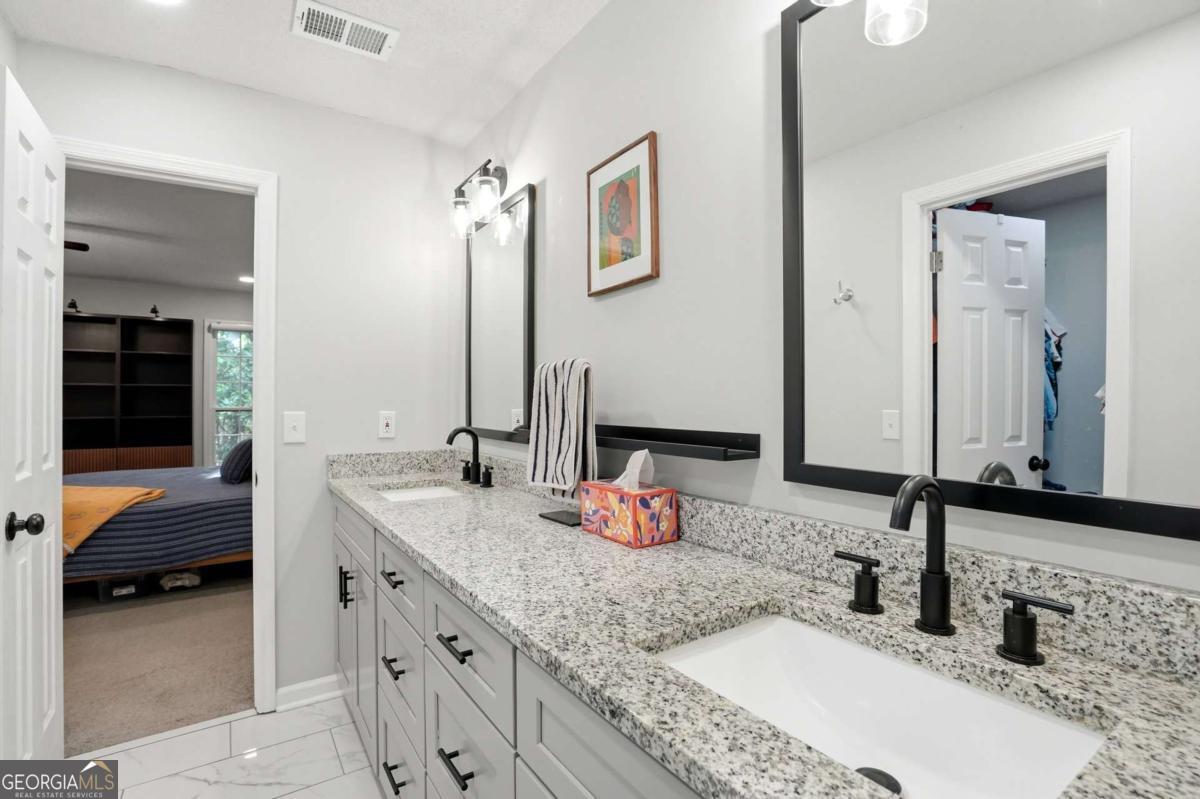 605 Brandywine Circle Atlanta GA 30350