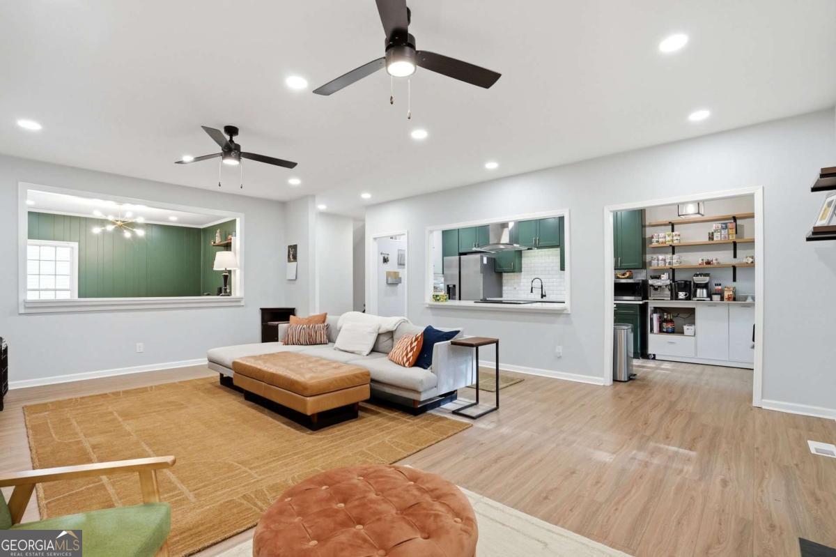 605 Brandywine Circle Atlanta GA 30350