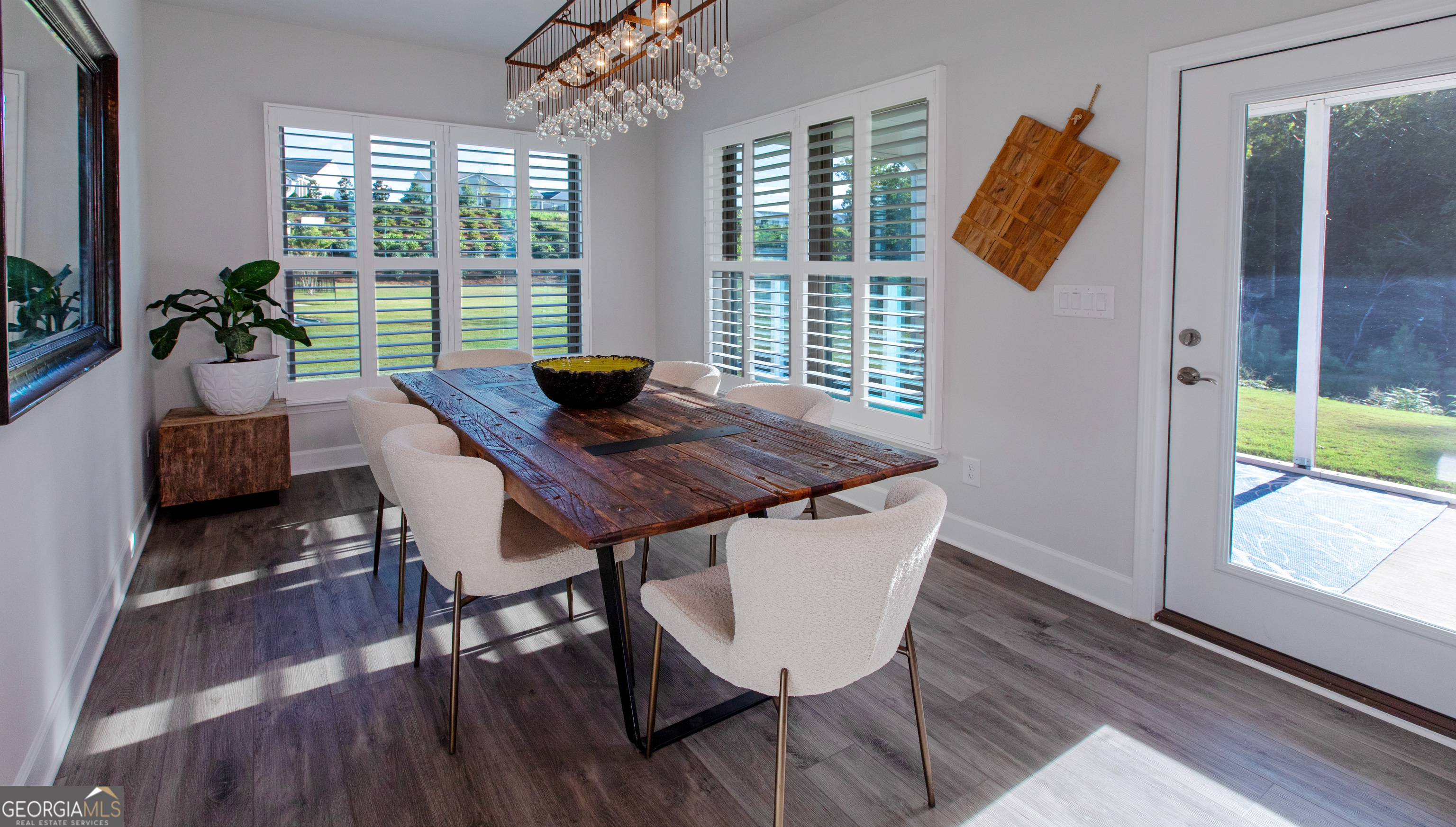 5687 Villa Crest Drive Hoschton GA 30548