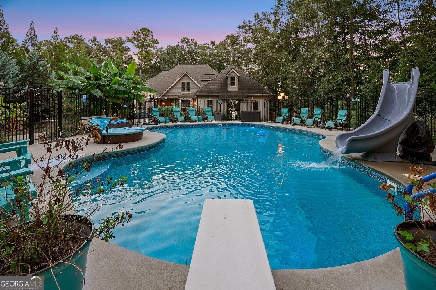 362 Foxy Lane Martin GA 30557