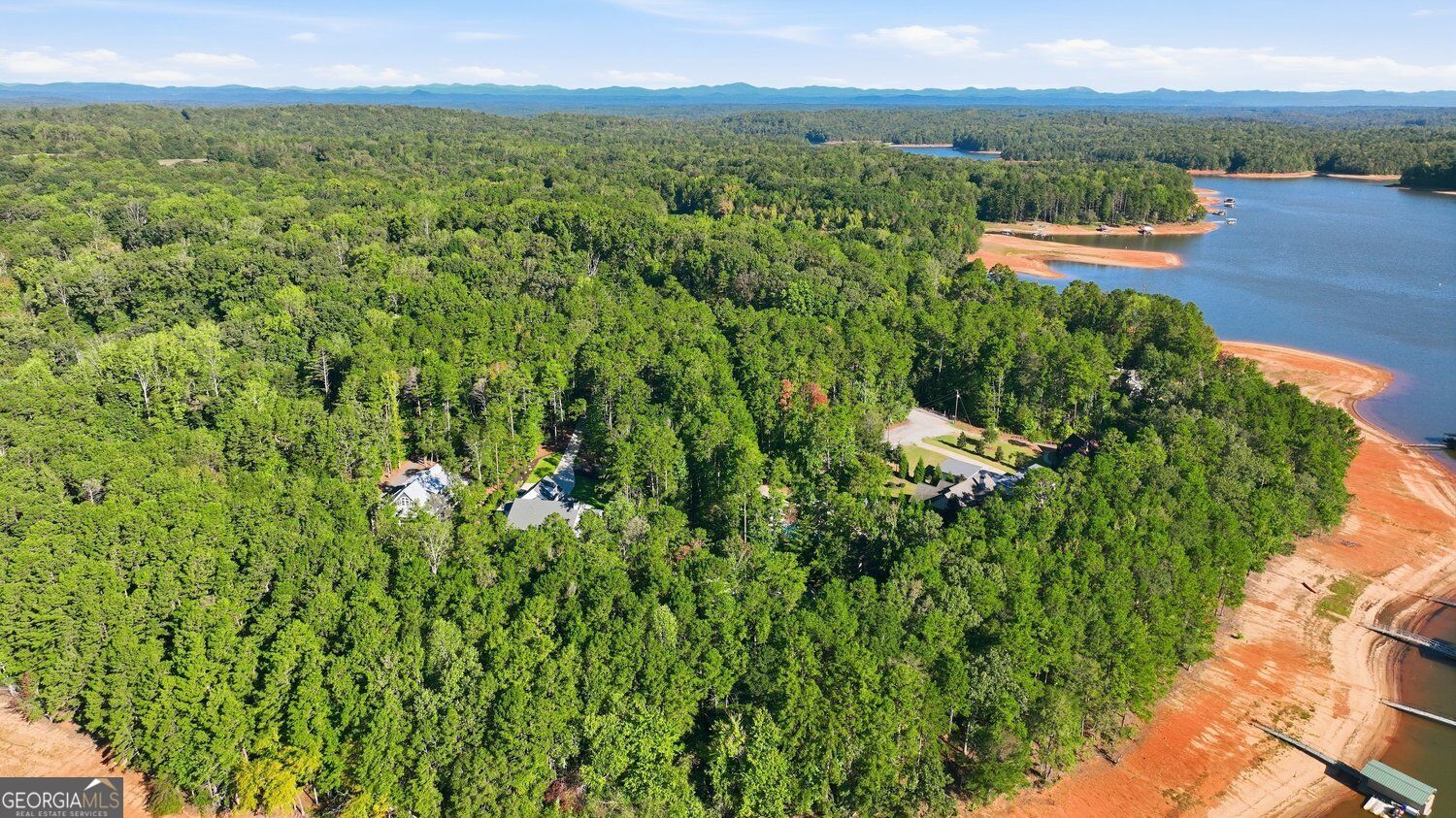 362 Foxy Lane Martin GA 30557