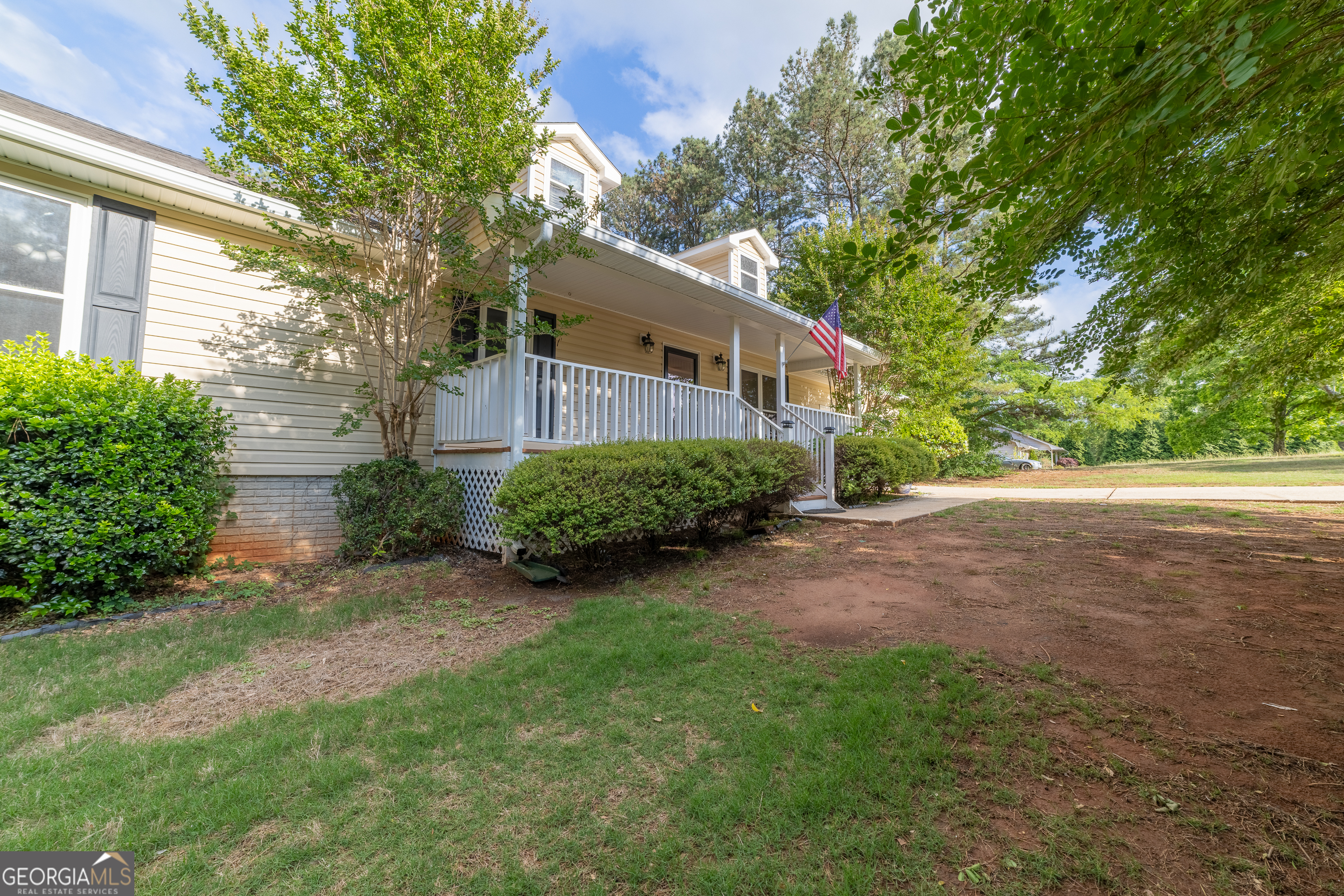 136 Creek Side Drive Mcdonough GA 30252