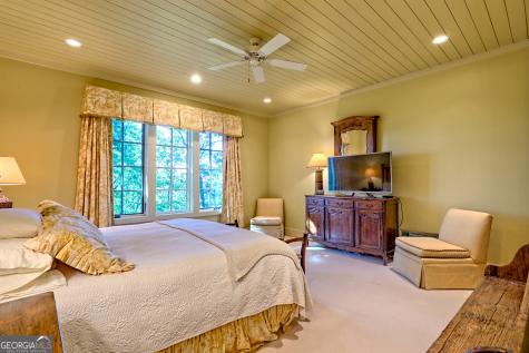 215 Grey Fox Trail Clayton GA 30525