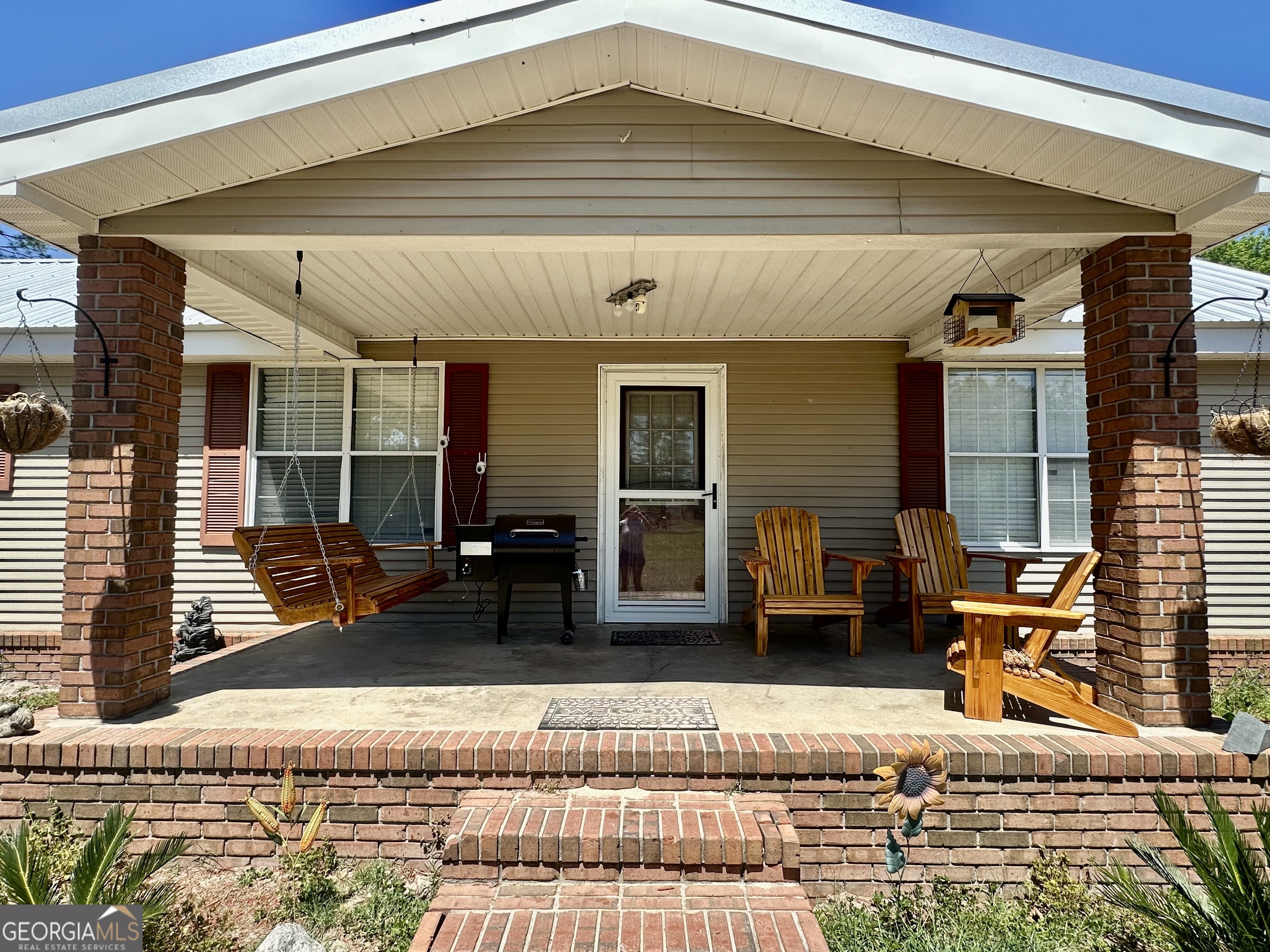 4240 White Tail Way Blackshear GA 31516